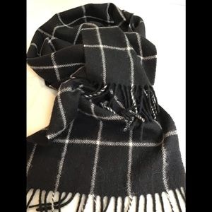 Men’s Chelsey by Jospeh cashmere scarf